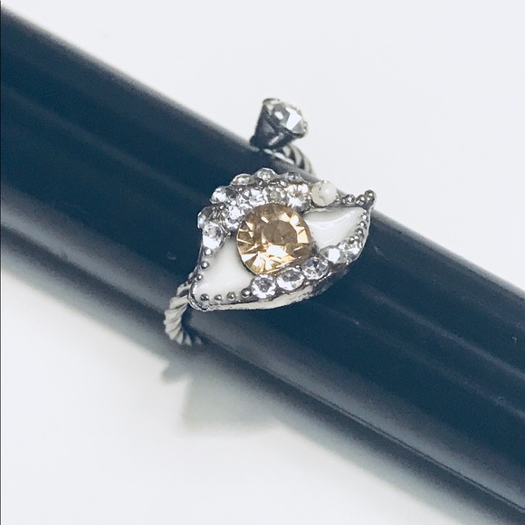 Fashion Ring Silver Diamonds in Eye Size 4 - Picture 3 of 4